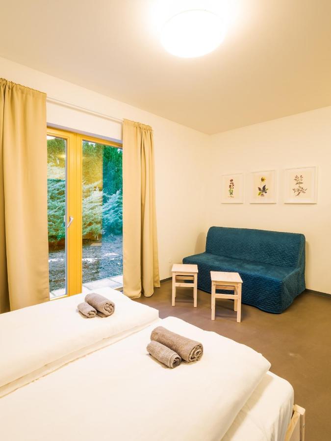 Hostel Zahrada Мікулов Екстер'єр фото